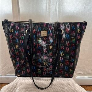 Dooney & Bourke DB75 Multicolor Wren Tote Bag